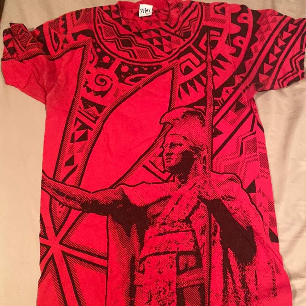 Tee shirt